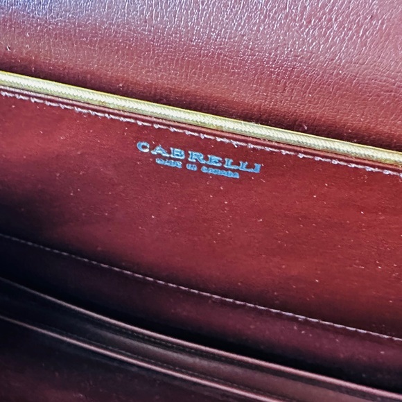 Cabrelli faux leather crocodile pattern handbag with top handle - Picture 3 of 15